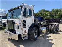 2025 Peterbilt 520