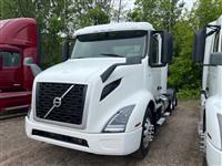 2020 Volvo VNR64T300