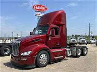 2022 Peterbilt 579