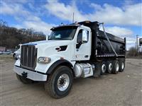 Used 2022 Peterbilt 567 for Sale