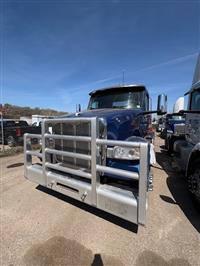 2023 Peterbilt 567