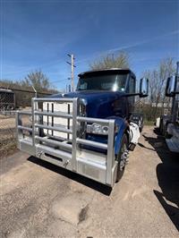 2023 Peterbilt 567