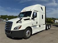 2023 Freightliner CA126