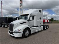 2027 Peterbilt 579