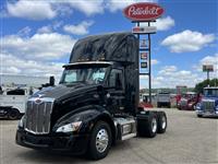 2027 Peterbilt 579