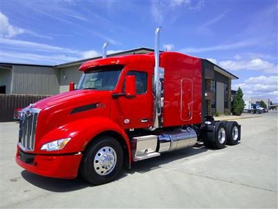 2027 Peterbilt 579