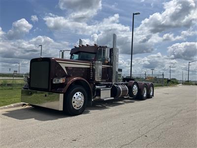 2024 Peterbilt 389