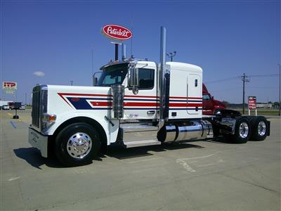 2027 Peterbilt 589