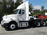 Used 2005 Freightliner Columbia for Sale