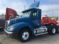 Used 2004 Freightliner Columbia for Sale