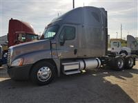 Used 2011 Freightliner Cascadia for Sale