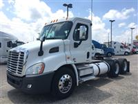 Used 2010 Freightliner Cascadia 113 for Sale