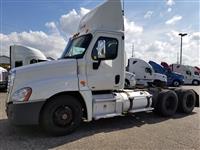 Used 2011 Freightliner Cascadia for Sale