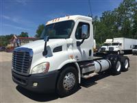 Used 2010 Freightliner Cascadia 113 for Sale