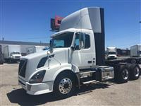 Used 2011 Volvo VNL64T for Sale