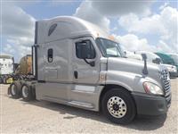 Used 2014 Freightliner Cascadia for Sale