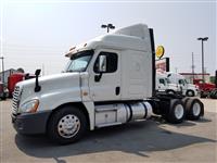 Used 2016 Freightliner Cascadia for Sale