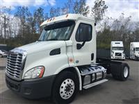 Used 2015 Freightliner Cascadia 113 for Sale