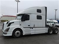Used 2015 Volvo VNL780 for Sale