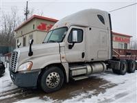 Used 2009 Freightliner Cascadia for Sale