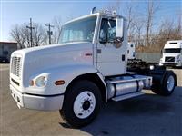 Used 1999 Freightliner FL112 for Sale