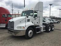 Used 2013 Mack Pinnacle CXU613 for Sale