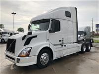 Used 2014 Volvo VNL670 for Sale