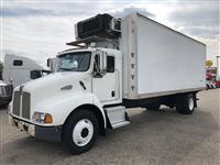 2004 Kenworth T300