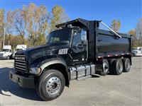 2013 Mack GU700