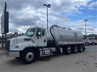 2015 Freightliner 114SD
