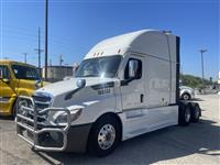 2022 Freightliner Cascadia 126