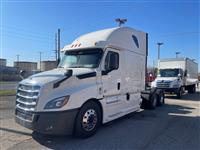 2019 Freightliner Cascadia 126