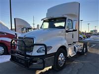 2022 International LT625