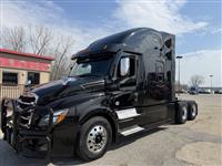 2021 Freightliner Cascadia 126