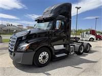 2018 Freightliner Cascadia 126