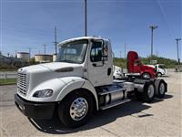 2017 Freightliner M2 112