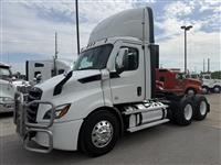 2020 Freightliner Cascadia 116