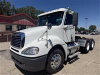 2007 Freightliner CL120