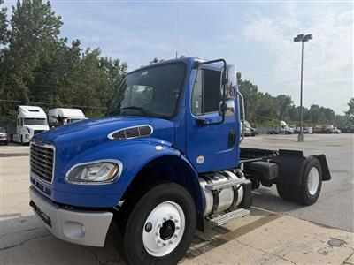 2017 Freightliner M2