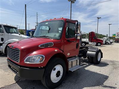 2015 Freightliner M2