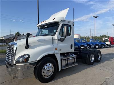 2018 Freightliner Cascadia 125