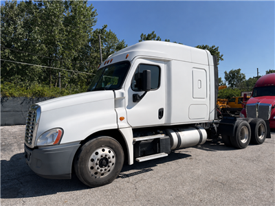 2018 Freightliner Cascadia 125