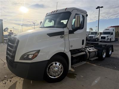 2023 Freightliner Cascadia 126
