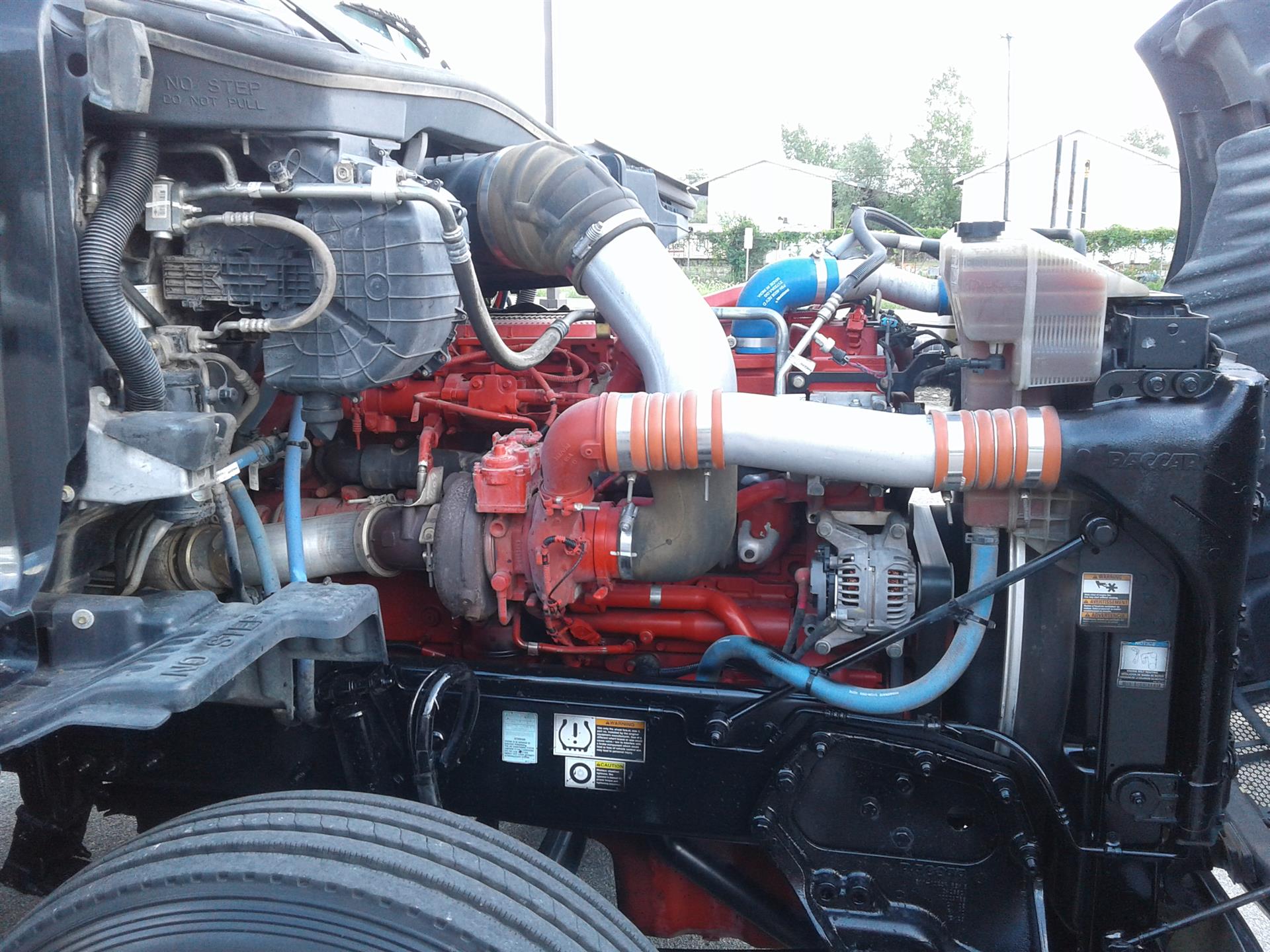 Peterbilt 579 Engine Specs