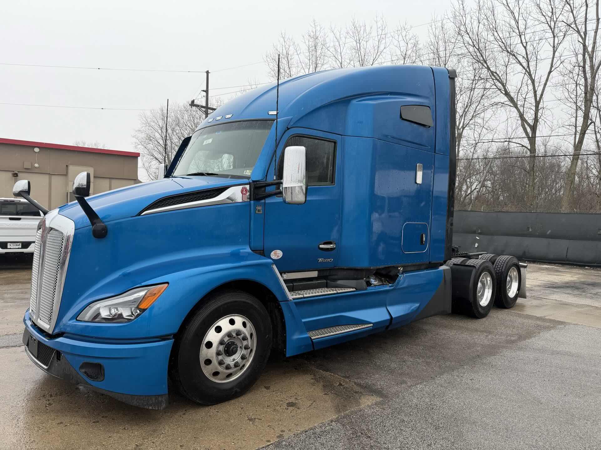 2025 Kenworth T680