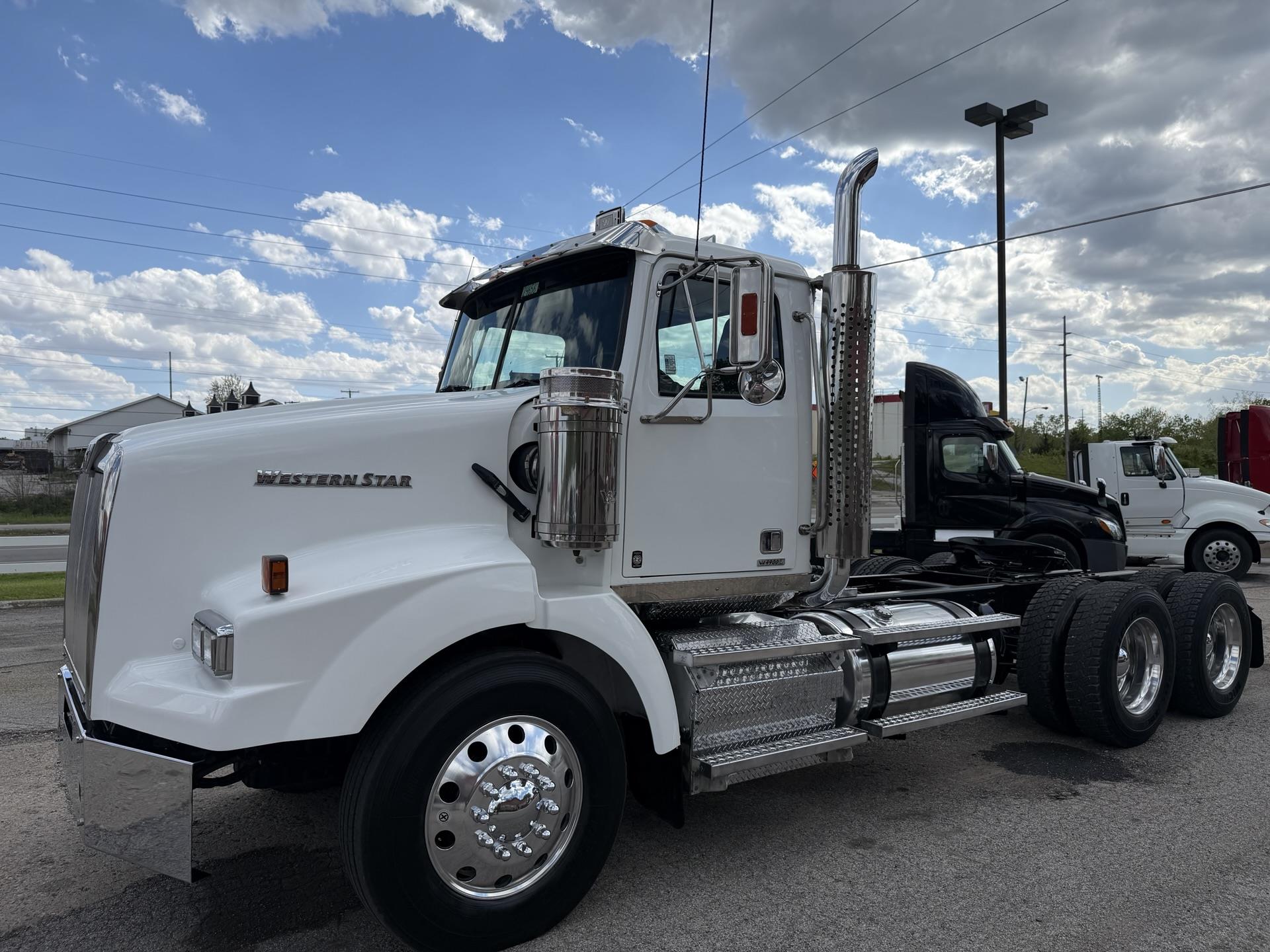 2015 Western Star 4900