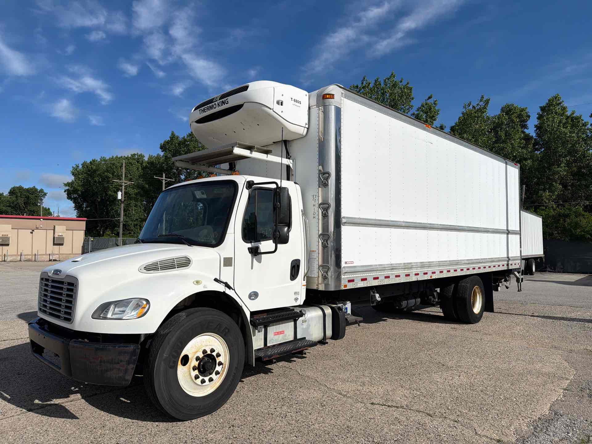 2019 Freightliner M2