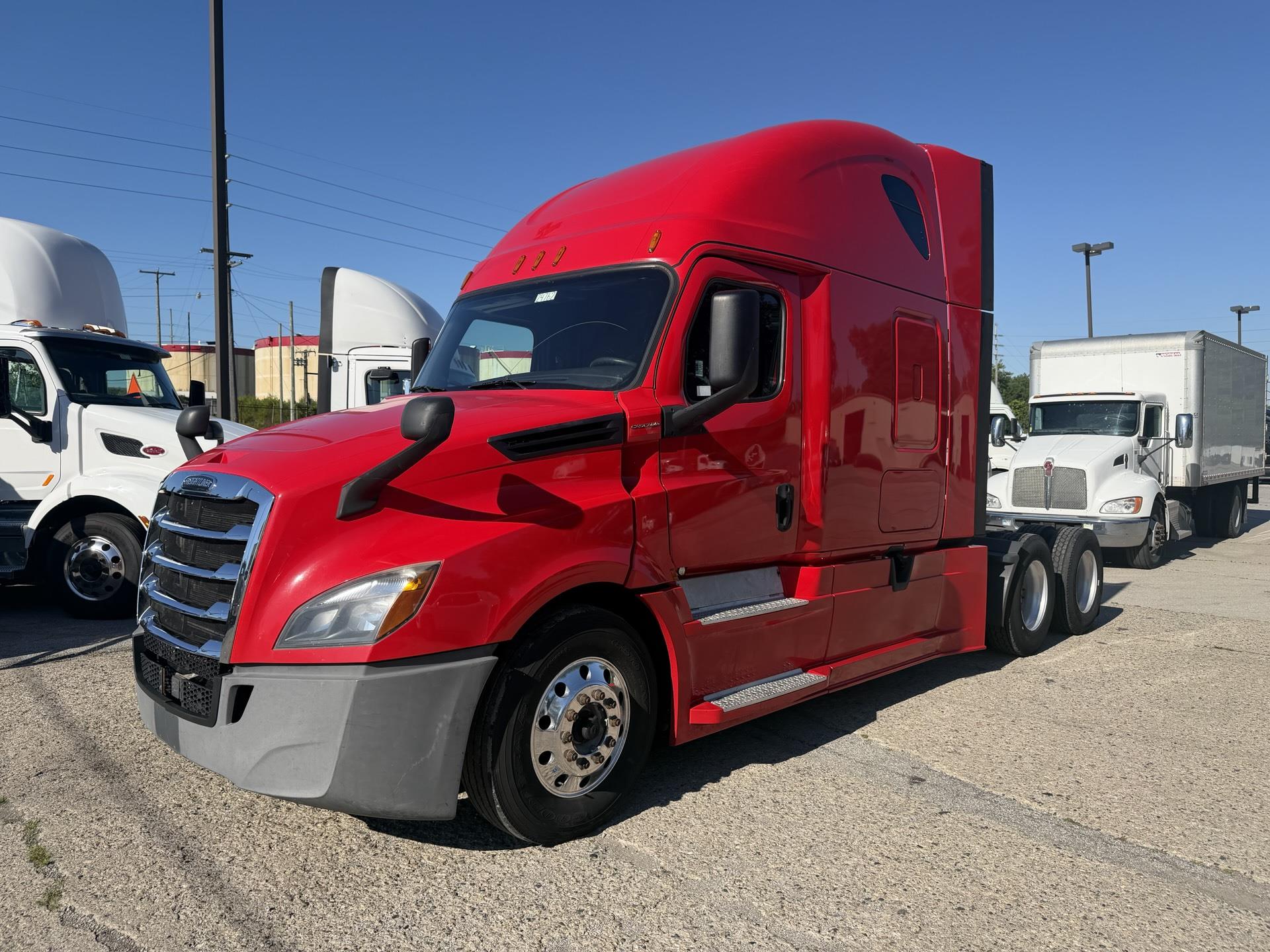 2020 Freightliner Cascadia 126
