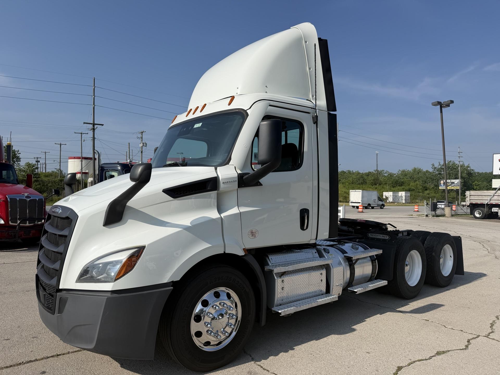 2020 Freightliner Cascadia 116