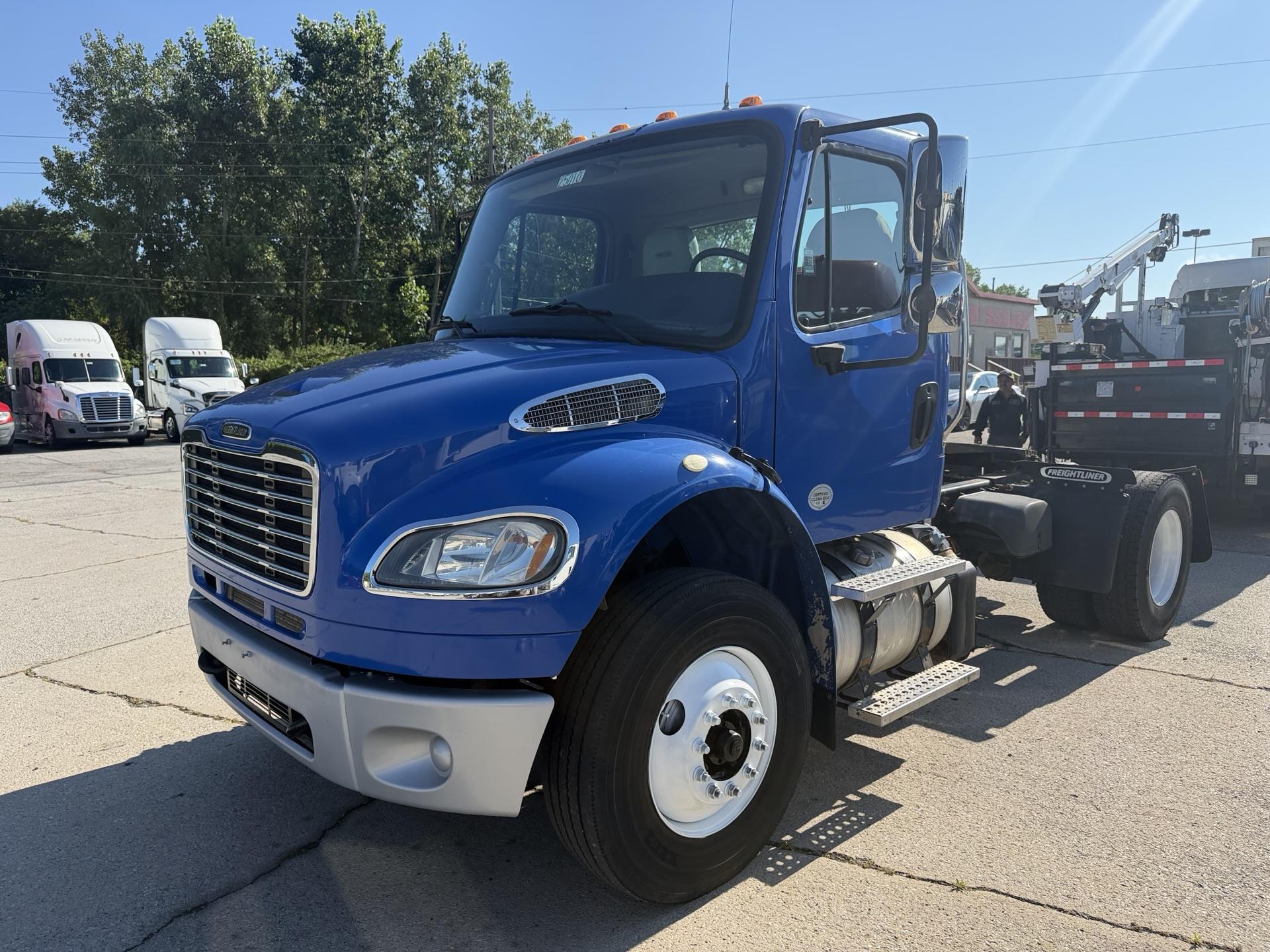 2017 Freightliner M2